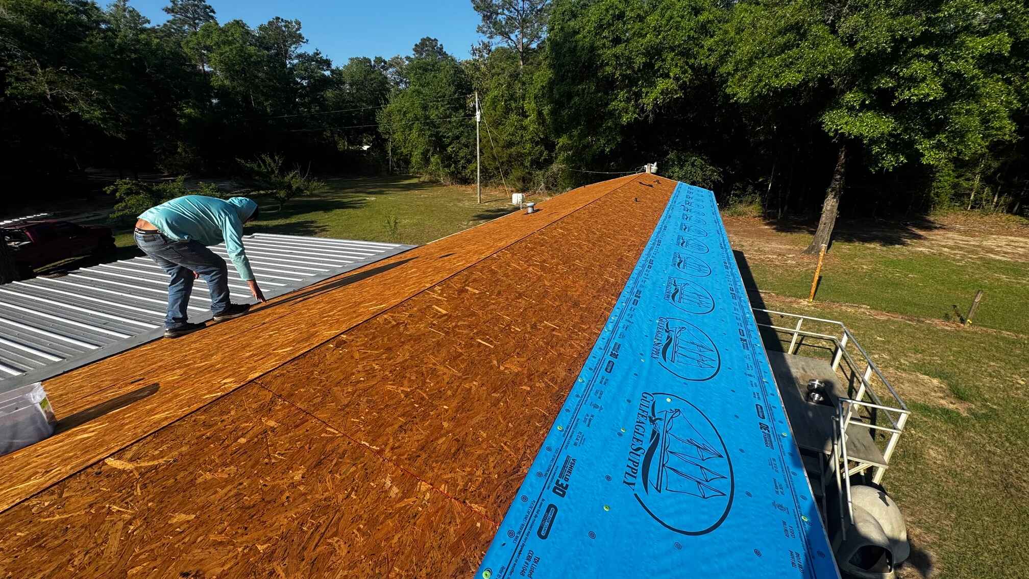 Roof repair project in Dothan AL by MAC Construction — geneva AL project before and after completed